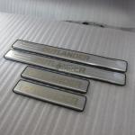Mitsubishi Outlender 2008-2012 накладки на пороги из нержавеющей стали.
