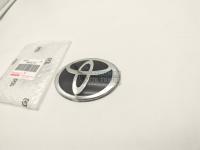 Эмблема Toyota под стеклом на решетку, багажник distronic 110 110*76